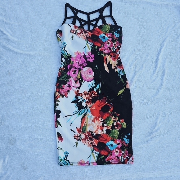 Venus Floral Midi Dress Multicolor size small - Picture 2 of 11
